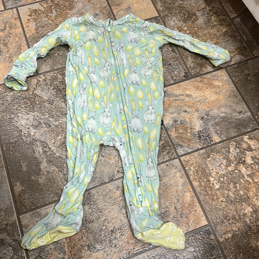 Easter Bunny baby sleeper 0-3 months Lev Baby